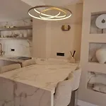 Duplex Plaza Ole